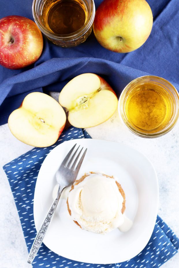 Caramel Apple Molten Cakes