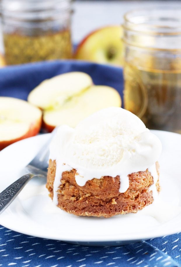 Caramel Apple Molten Cakes - Last Minute Thanksgiving Recipes