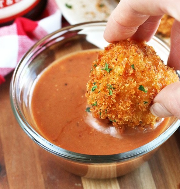 BBQ Fried Mac N Cheese Balls