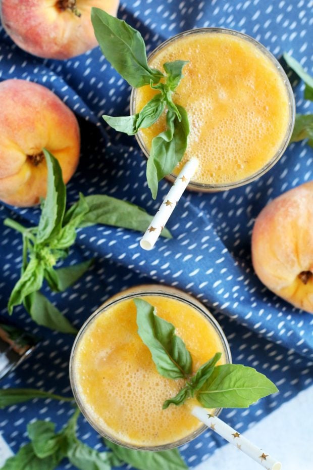 Roasted Peach Gin Fizz