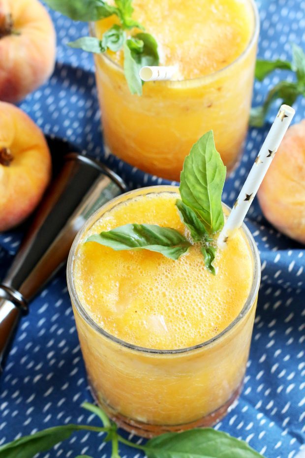 Roasted Peach Gin Fizz