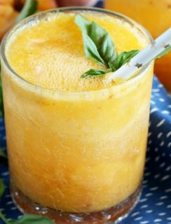 Roasted Peach Gin Fizz