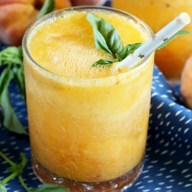 Roasted Peach Gin Fizz