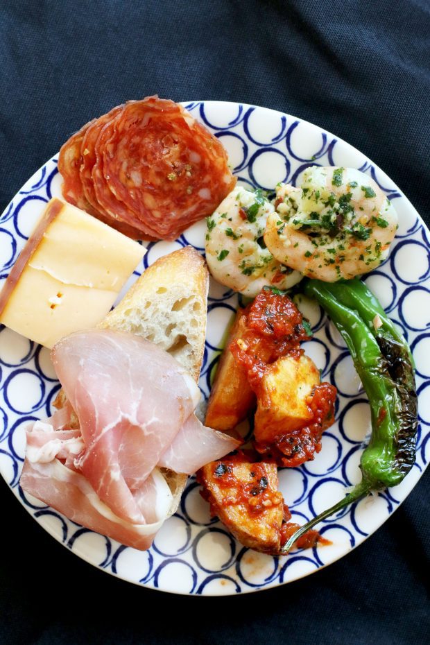 How To Host A Tapas Party Entertaining Guide