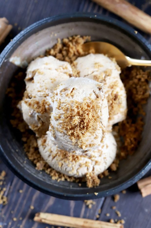 Pumpkin Spice Latte Ice Cream with Gingersnap Crumble