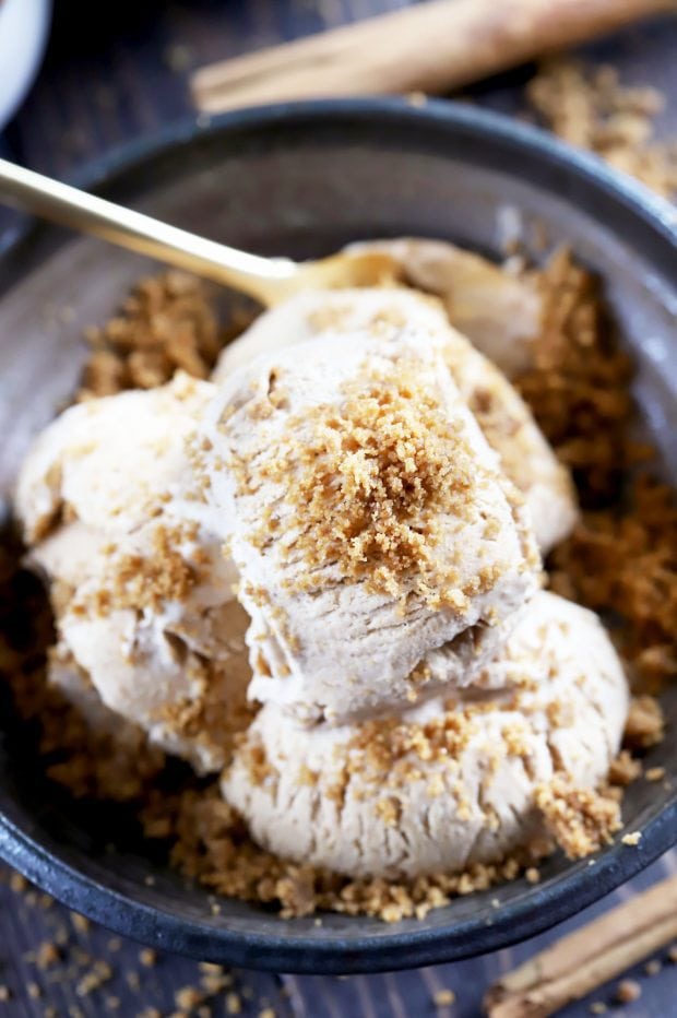 Pumpkin Spice Latte Ice Cream with Gingersnap Crumble