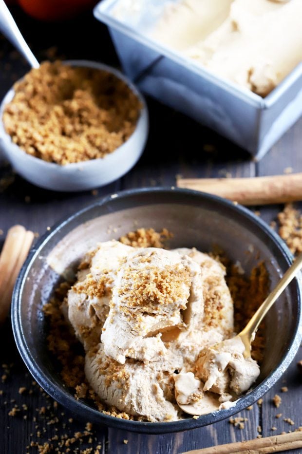 Pumpkin Spice Latte Ice Cream with Gingersnap Crumble