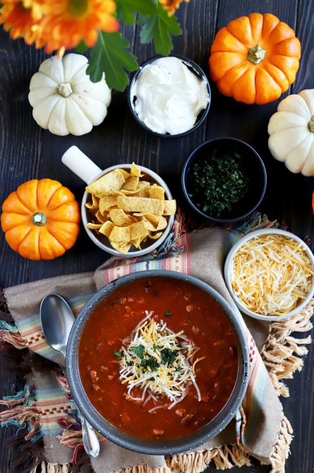 Slow Cooker Pumpkin Turkey Chili