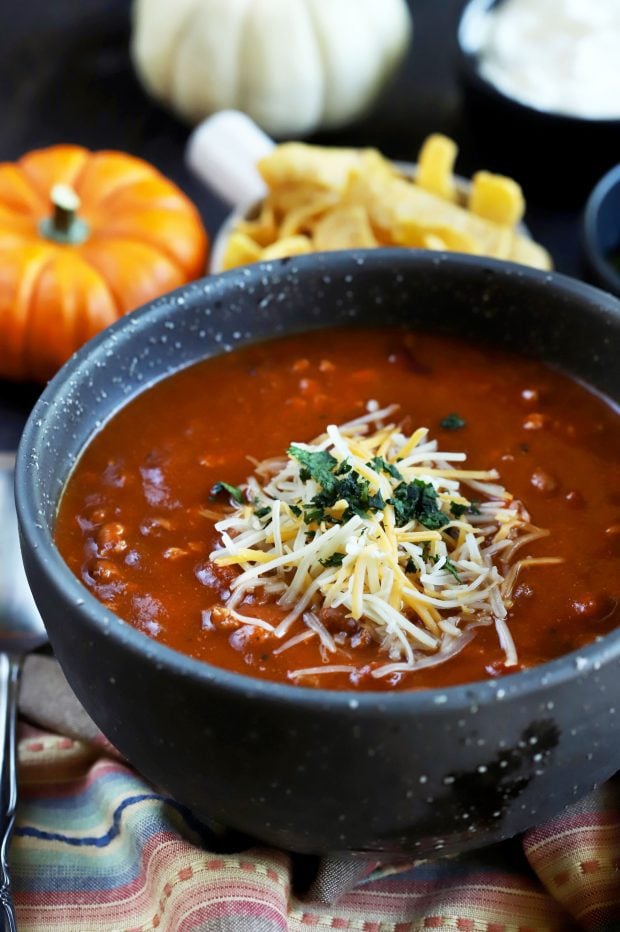 Slow Cooker Pumpkin Turkey Chili