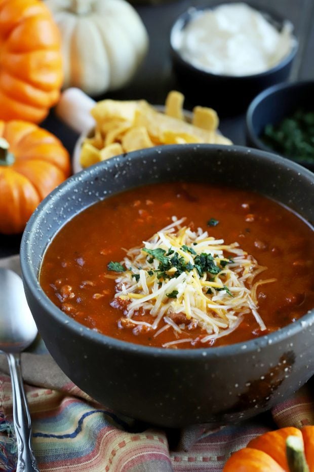 Slow Cooker Pumpkin Turkey Chili