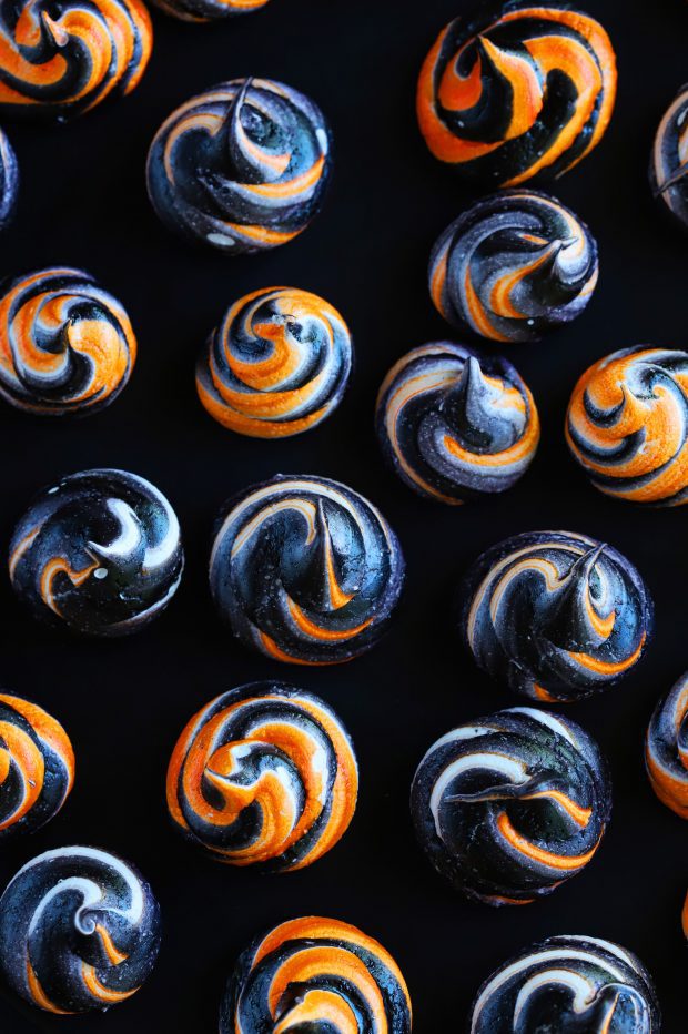 Spooky Halloween Meringue Swirls