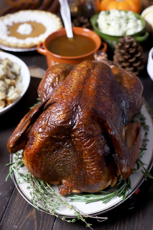 Beer Brined Smoked Turkey_4621 Cake 'n Knife