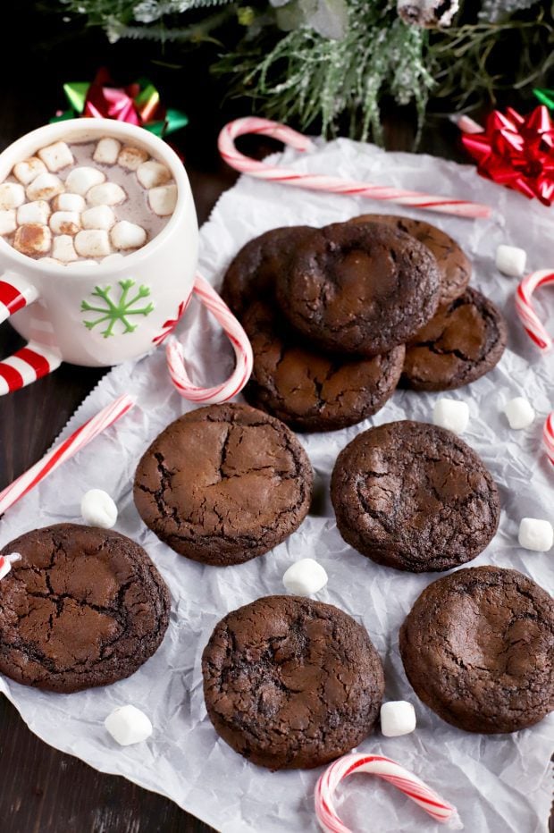 Peppermint Hot Chocolate Cookies
