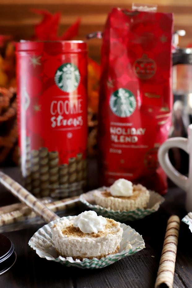 Mini No-Bake Gingerbread Cheesecakes For A Sweet Afternoon Break With Starbucks