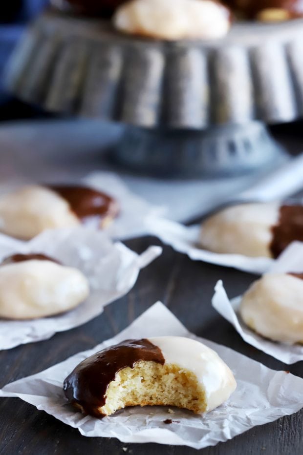 The Best Black and White Cookies