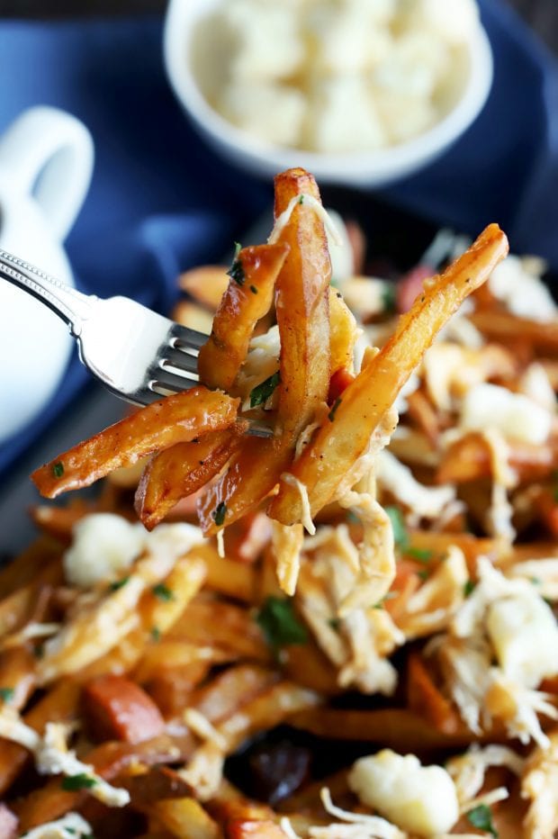 Cajun Poutine Recipe | Cake 'n Knife