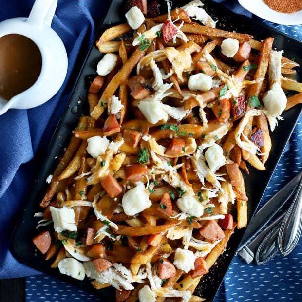 Cajun Poutine Recipe | Cake 'n Knife