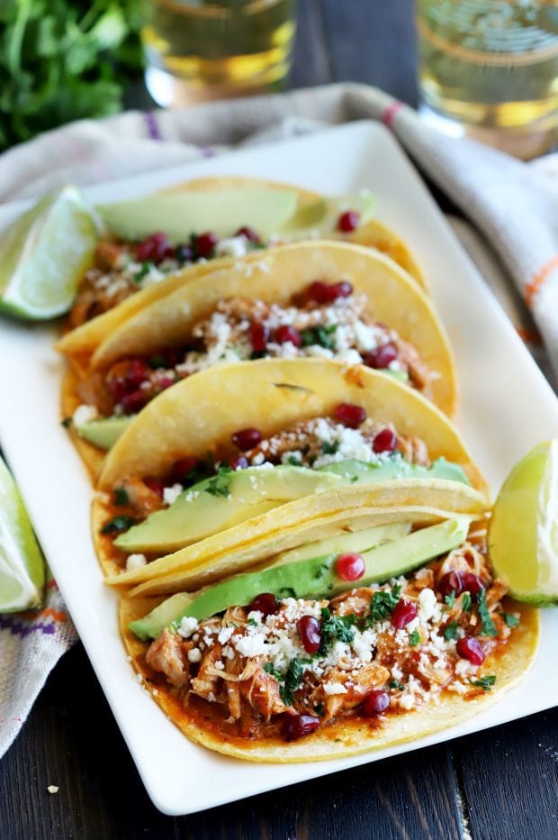 Instant Pot Chicken Tinga Tacos