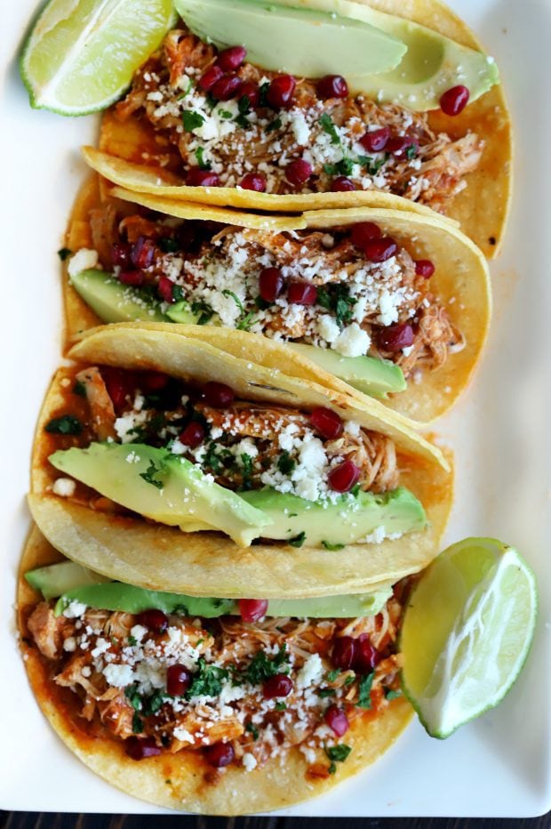 Instant Pot Chicken Tinga Tacos