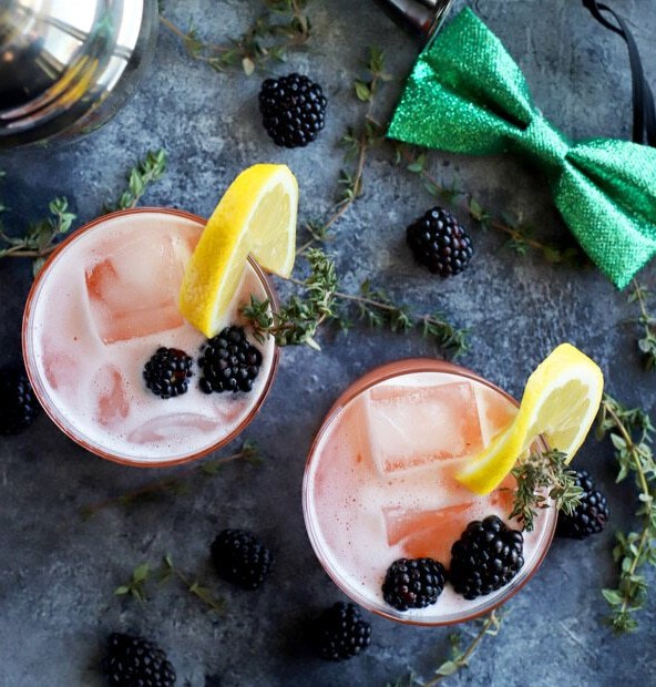 Blackberry Thyme Irish Whiskey Sour