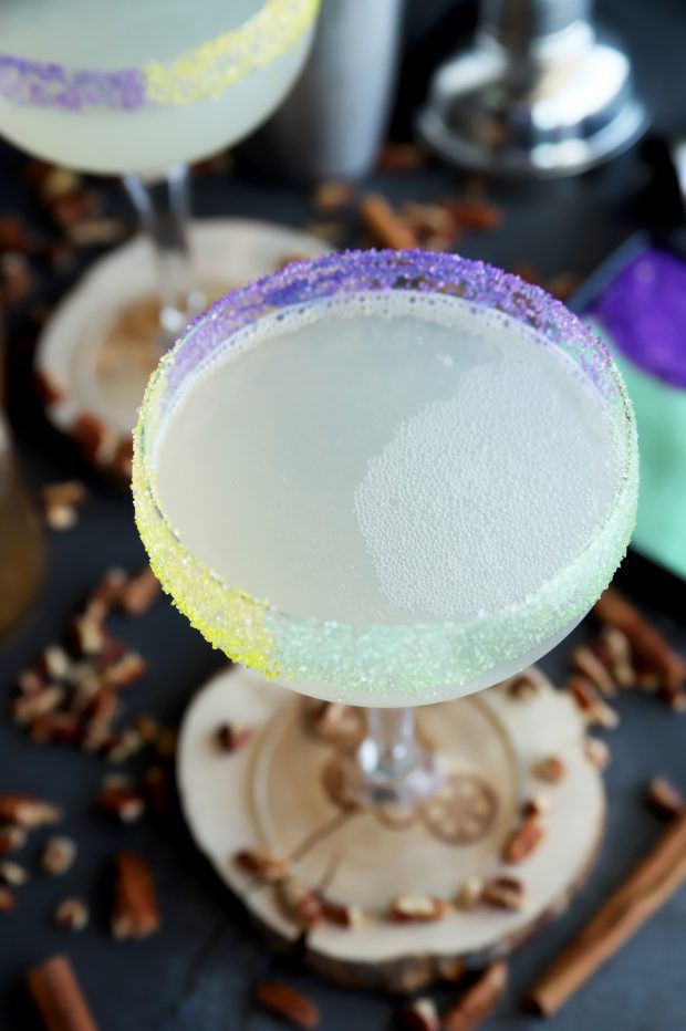 festive mardis gras cocktail image