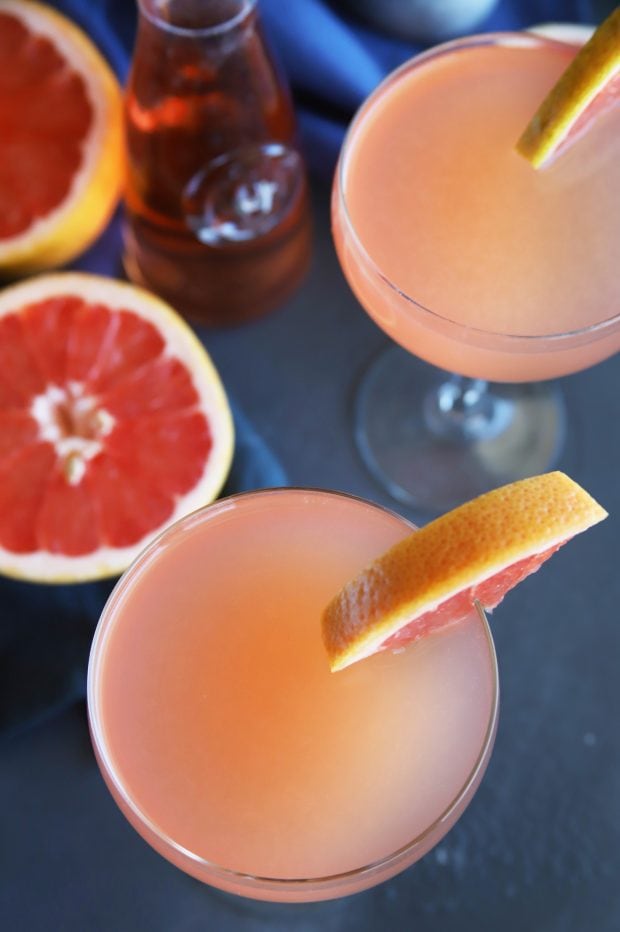 Sparkling Grapefruit Rose Cocktail