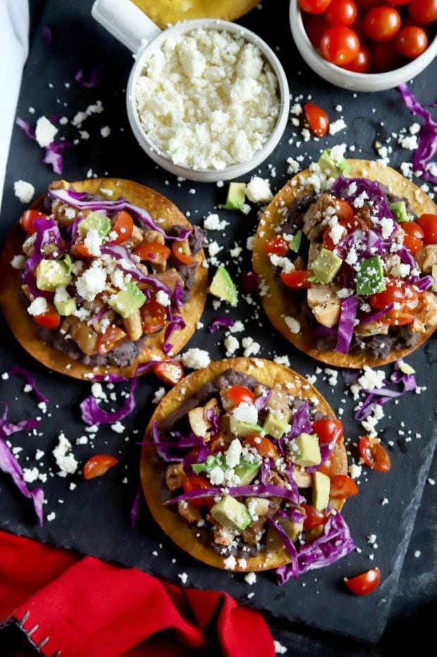 Making chicken dinner on fried tortillas