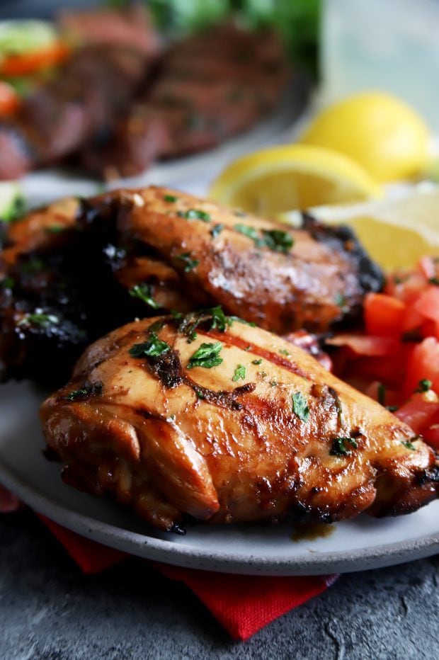 Side shot of marinated chicken thighs