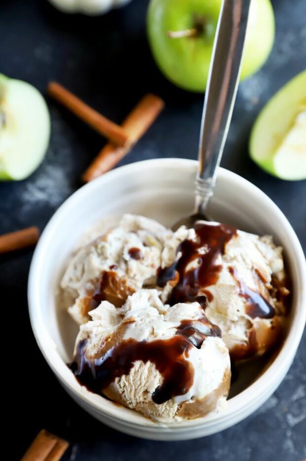 Ice cream in a bowl with chocolate sauce