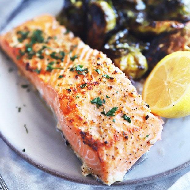 Baked Lemon Garlic Salmon thumbnail image