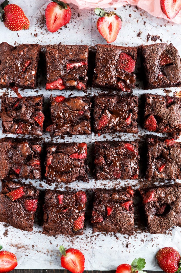 Overhead photo of chocolate strawberry brownies