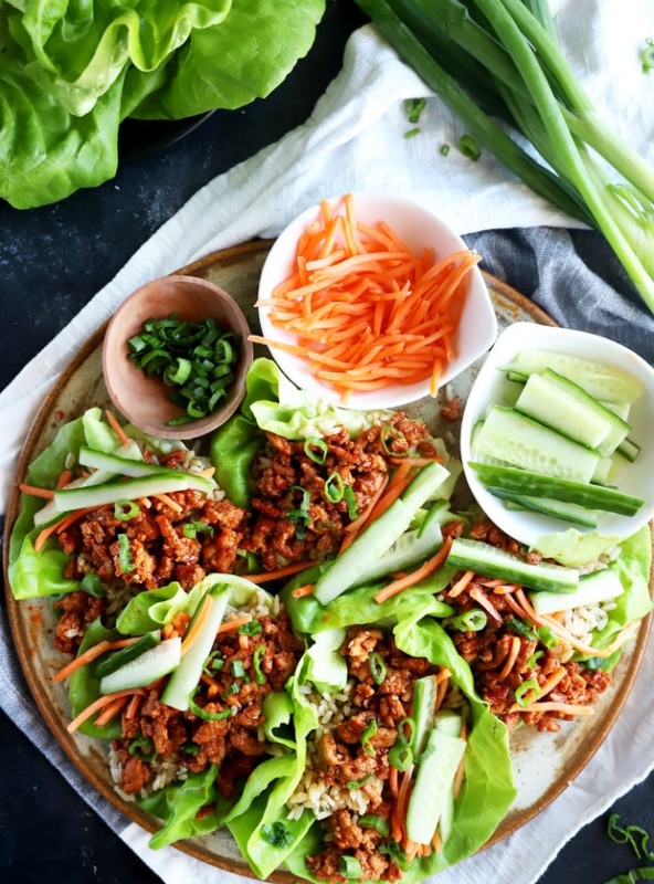 Overhead image of Korean turkey wraps