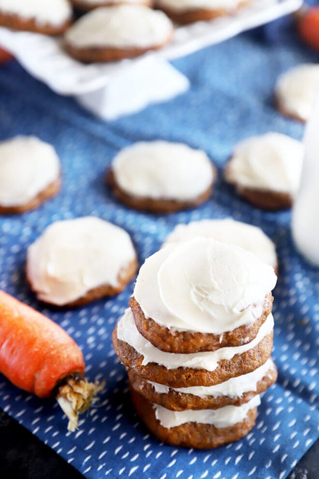 Side photo of cookies in a stack