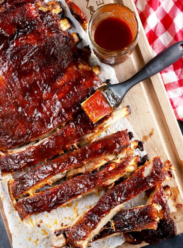 Apple cider ribs overhead photo on cutting board