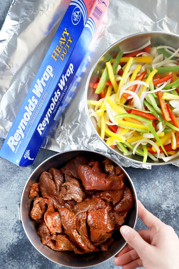 Easy Steak Fajita Foil Packets Recipe Cake 'n Knife