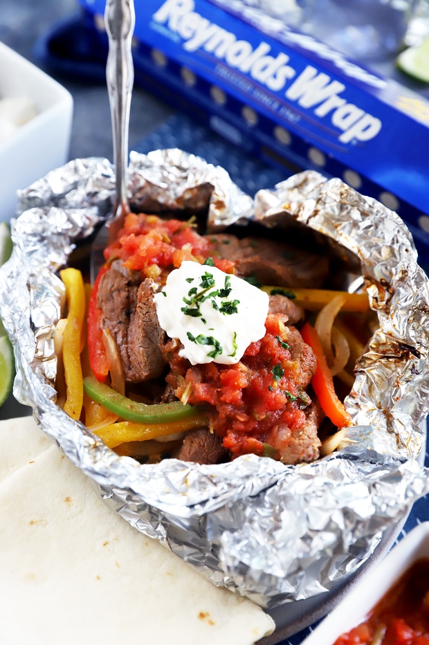 Grilled Steak Fajita Packets_0909 Cake 'n Knife