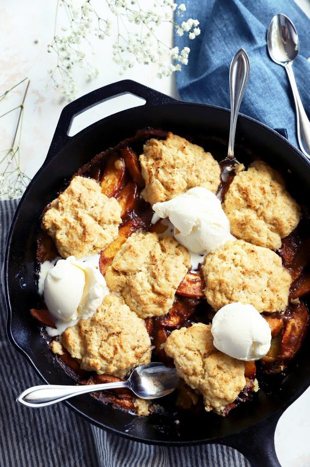 Grilled peach cobbler with ice cream image