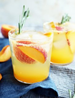 Summer mocktail recipe in glasses