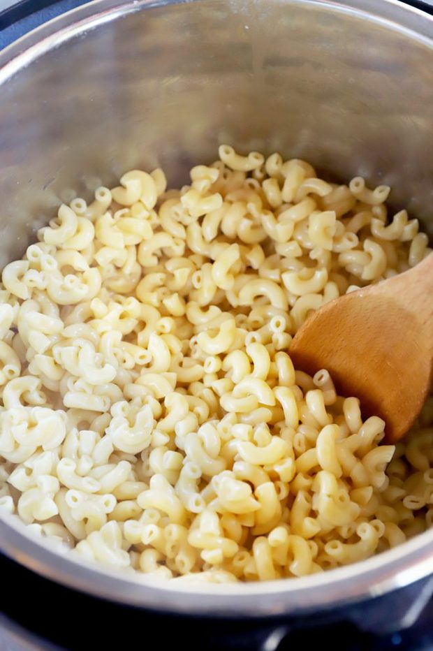 Cooked macaroni in Instant Pot image