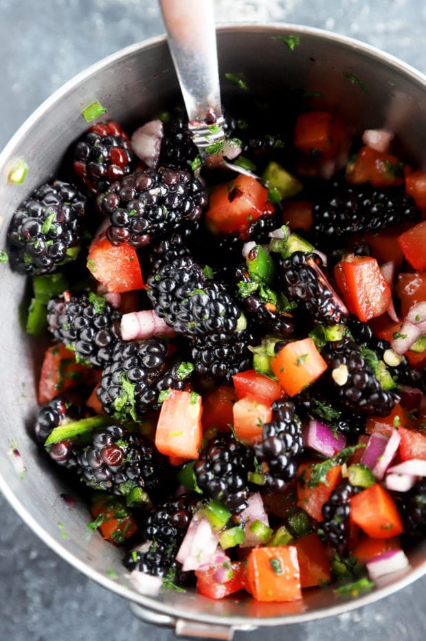 Blackberry salsa in a bowl picture