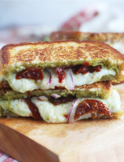 thumbnail image pesto grilled cheese
