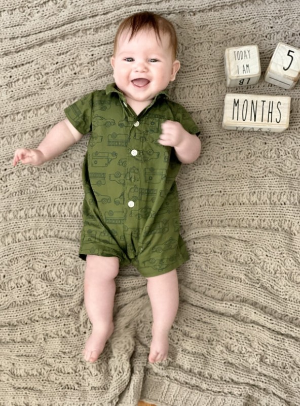 5 months old babycakes photo