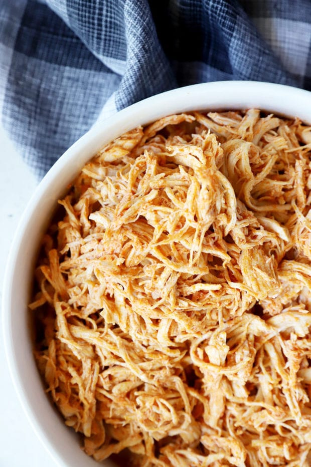 Image of a bowl of spicy chicken