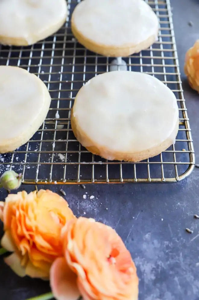 Cookies cooling on cookie rack image