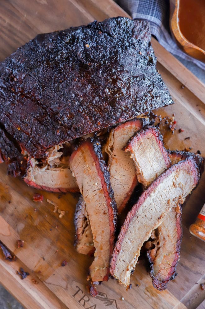 pile of sliced beef brisket picture