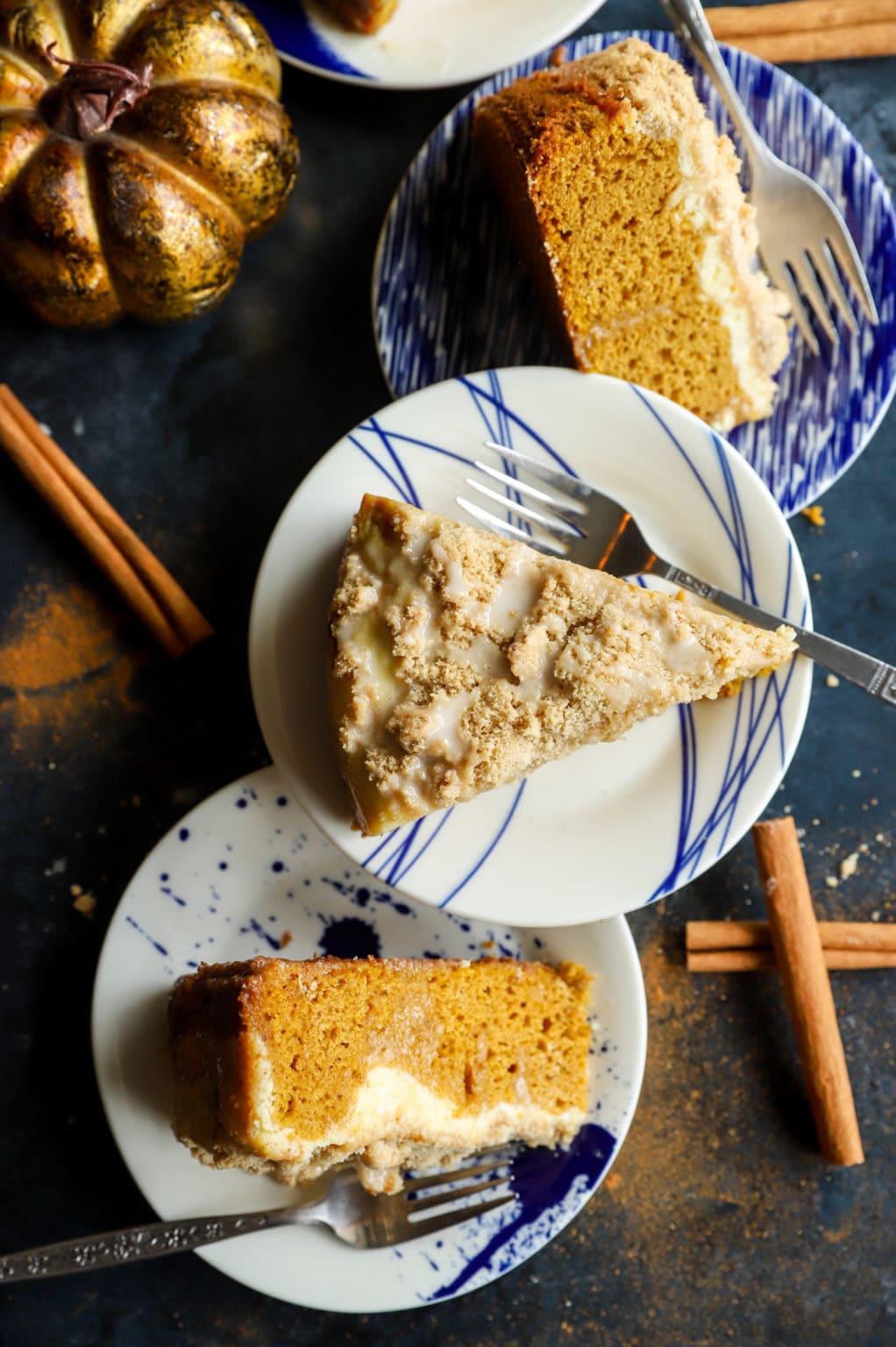 Pumpkin Coffee Cake with Cream Cheese Swirl Cake 'n Knife