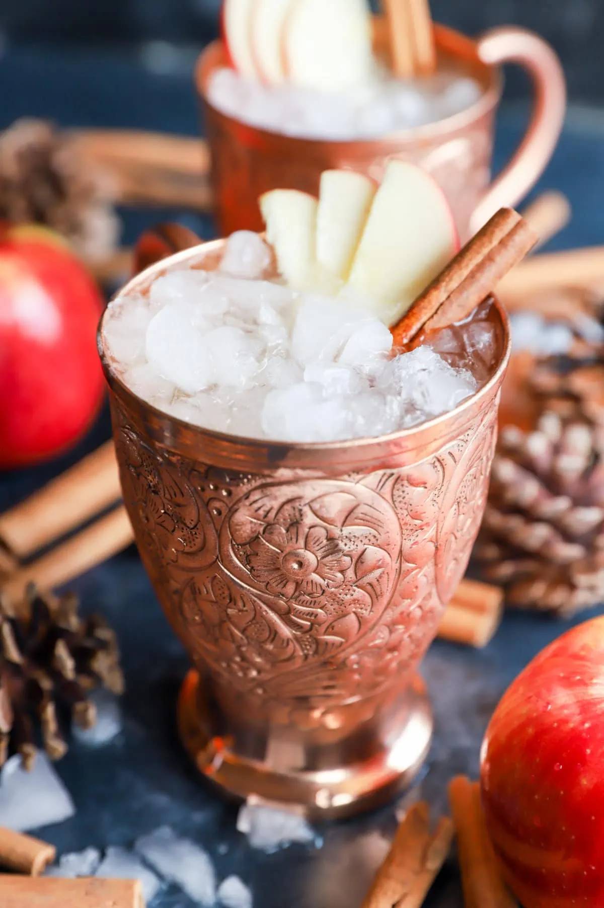 photo of apple cider mule in copper mug