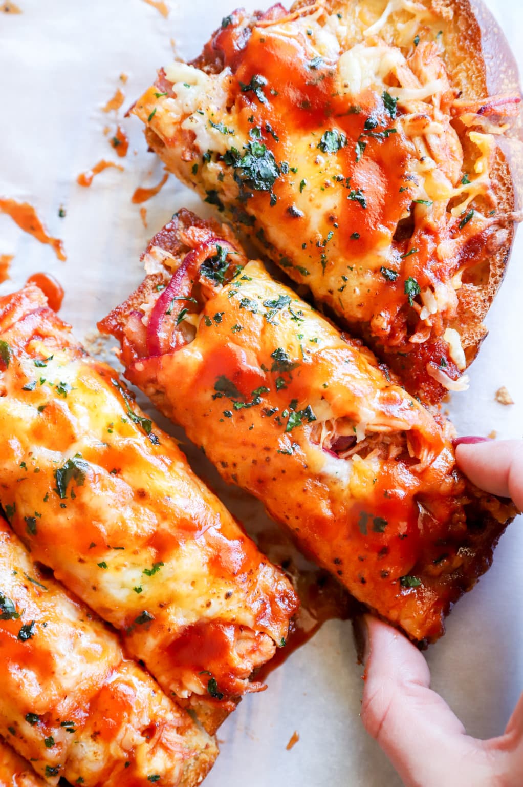 Cheesy BBQ Chicken French Bread Cake 'n Knife
