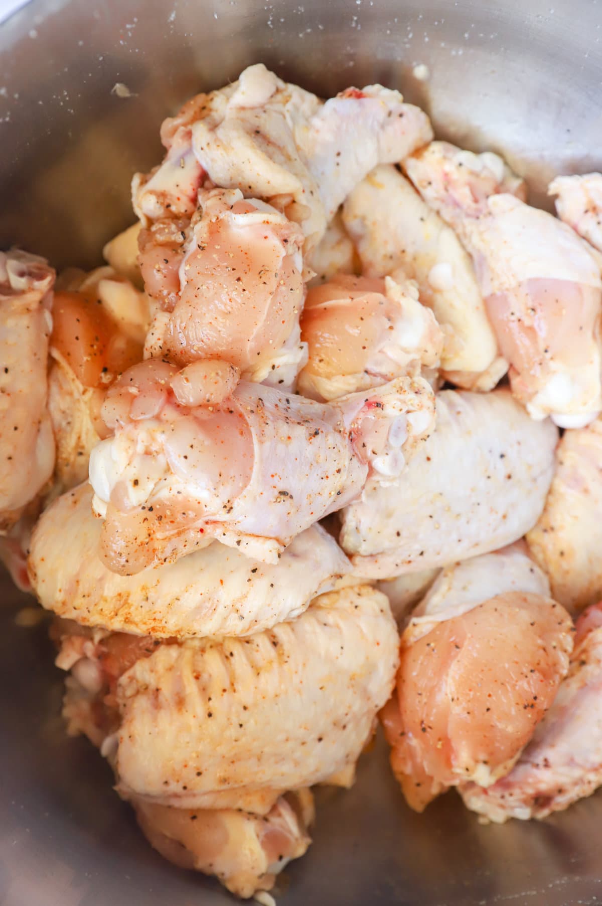 Bowl of wings seasoned picture