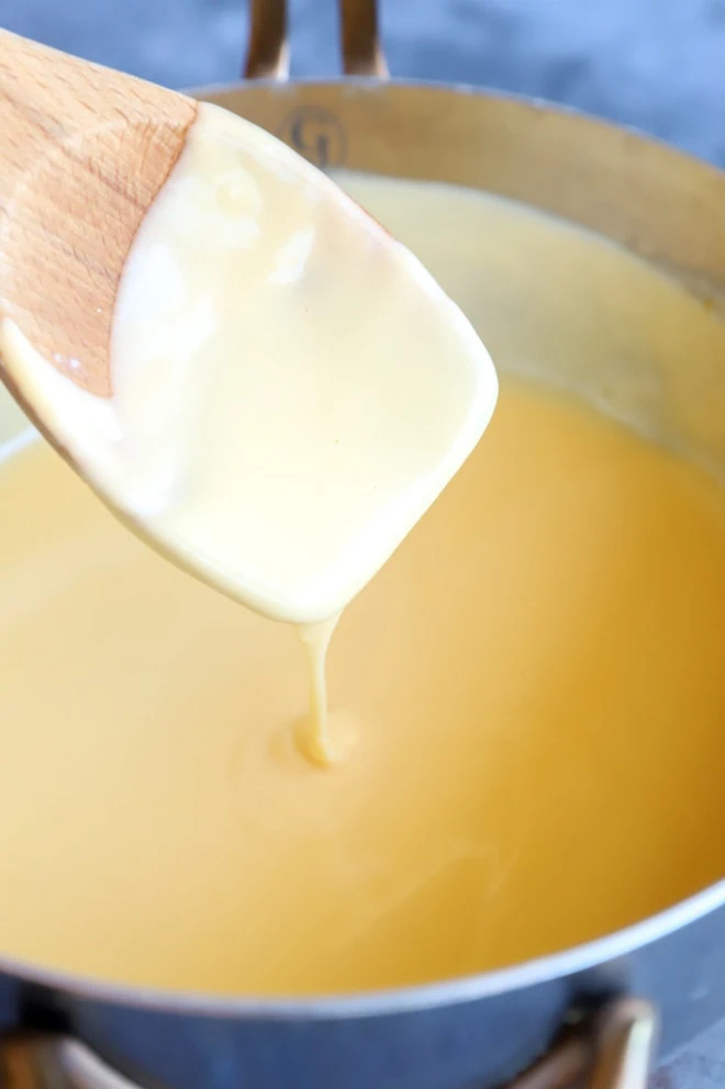 Image of cheese sauce